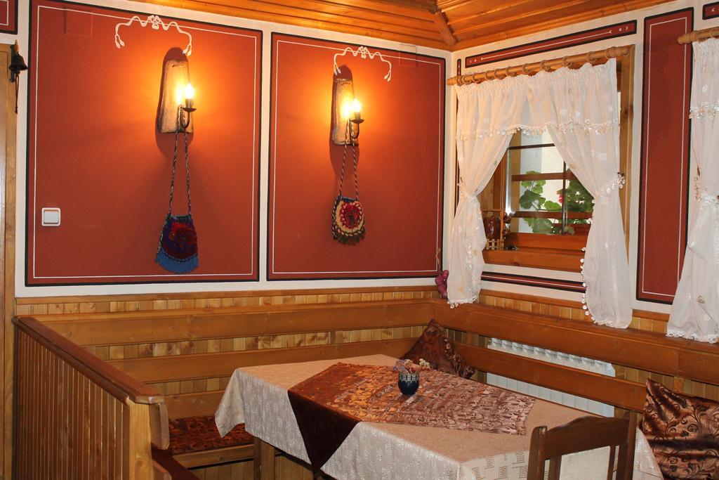Guest House Maria Kopriwschtiza Exterior foto