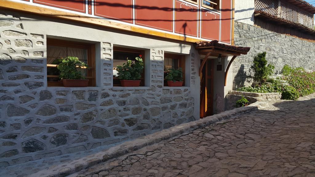 Guest House Maria Kopriwschtiza Exterior foto